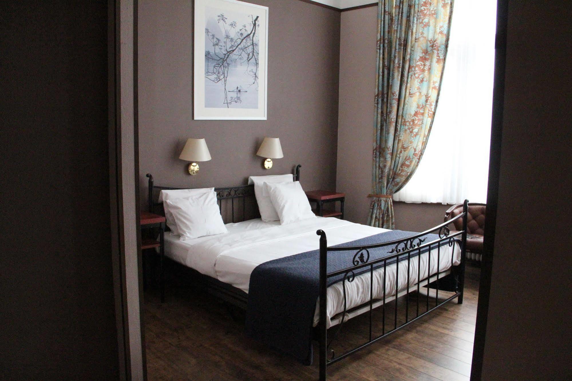 Hotel Antwerp Billard Palace Exteriör bild
